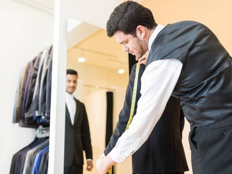 Get Suits for Men Tailored to Your Frame
