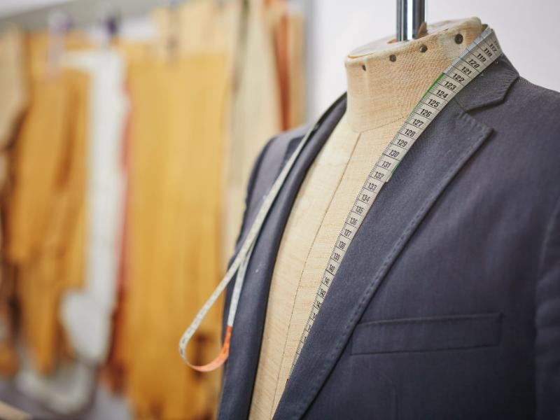 Complete your Bespoke Tailoring Consultation in 4 Easy Steps