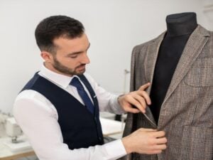 Made-to-Measure Suits Near Royal Oak, MI: Elevate Your Standard