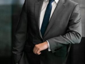 Custom Menswear NEar Dearborn, MI: A Local Guide to Bespoke Suits, Shirts & Pants