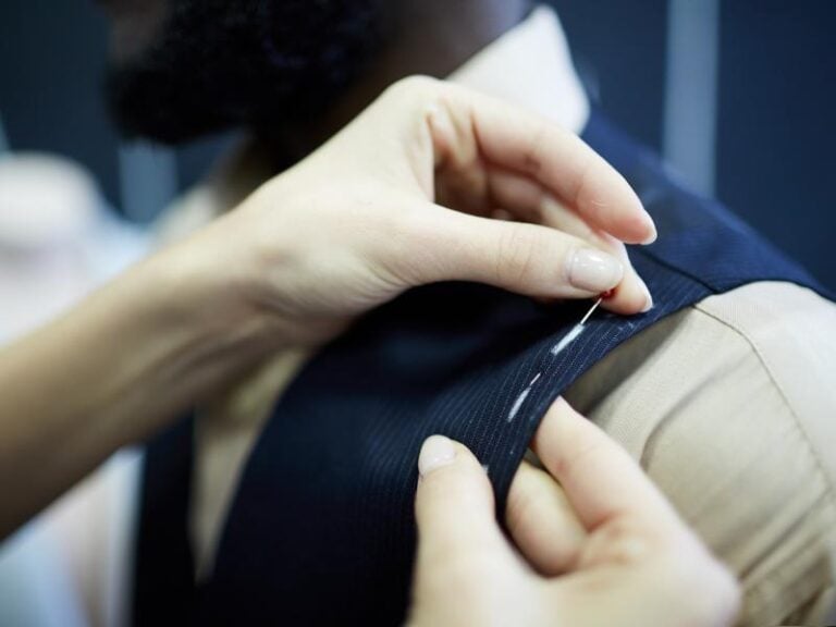 Get Premier Tailoring for Men’s Suits Near Bloomfield Hills, MI