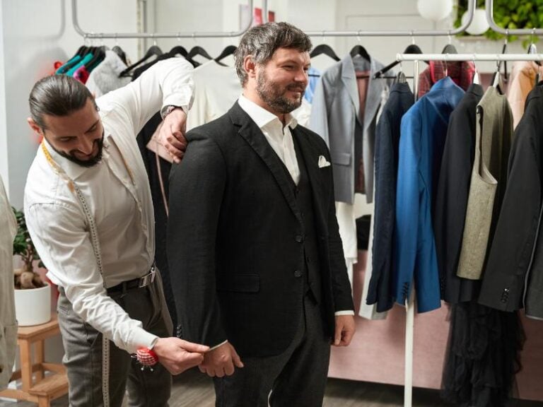 Why a Suit Rental Near Livonia, MI is the Best Way to Discover Your Personal Style